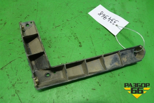 Кронштейн заднего бампера правый (под фонарь) (7L6807862) для Volkswagen Touareg c 2002-2010г (Туарег)