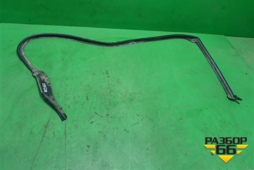 Уплотнитель двери (задней правой седан) (51357182304) для BMW 5-серия F10/F11 с 2009-2016г