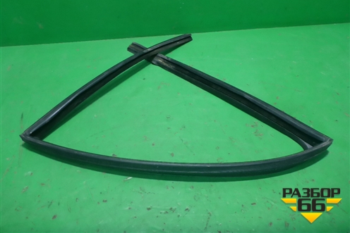 Уплотнитель стекла двери задней левой (седан) (51357182297) для BMW 5-серия F10/F11 с 2009-2016г