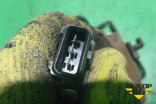 Замок кабины гидравлический (A9303100083) для Mercedes Benz TRUCK Axor 2 с 2004г (Аксор)