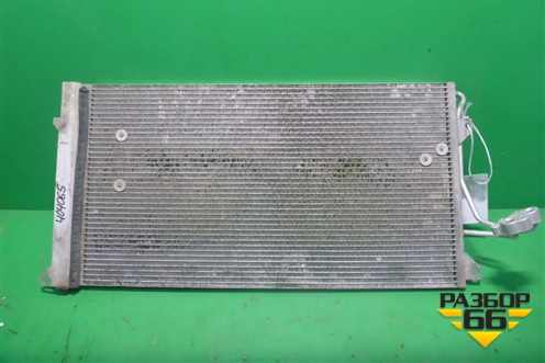 Радиатор кондиционера (7L0820411G) для Volkswagen Touareg c 2002-2010г (Туарег)