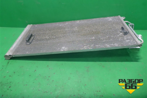 Радиатор кондиционера (7L0820411G) для Volkswagen Touareg c 2002-2010г (Туарег)
