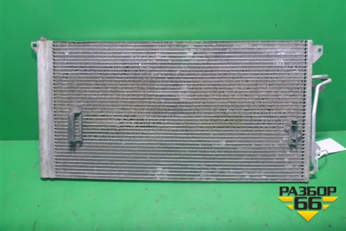 Радиатор кондиционера (7L0820411G) для Volkswagen Touareg c 2002-2010г (Туарег)