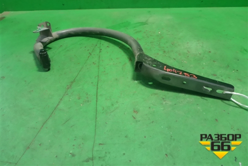 Петля крышки багажника правая (2197500228) для Mercedes Benz CLS C219 с 2004-2010г (ЦЛС)