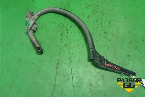 Петля крышки багажника правая (2197500228) для Mercedes Benz CLS C219 с 2004-2010г (ЦЛС)