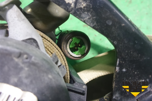 Ремень безопасности задний левый с пиропатроном для Mercedes Benz CLS C219 с 2004-2010г (ЦЛС)