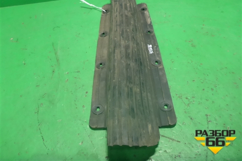 Уплотнитель на кузов  (под кабину L=R) (A9405050386) для Mercedes Benz TRUCK Axor 2 с 2004г (Аксор)