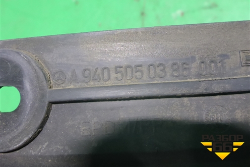 Уплотнитель на кузов  (под кабину L=R) (A9405050386) для Mercedes Benz TRUCK Axor 2 с 2004г (Аксор)