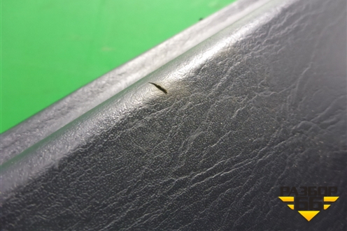 Обшивка двери задней правой под механику (хэтчбек) (6777513047) для Toyota Corolla (E12) с 2001-2007г (Королла 120)