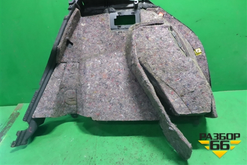 Обшивка багажника левая (5ти дверный хэтчбек) для Toyota Corolla (E12) с 2001-2007г (Королла 120)