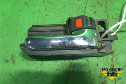 Ручка внутренняя двери передней правой для Toyota Corolla (E12) с 2001-2007г (Королла 120)