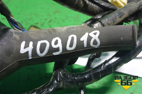 Проводка двери передней правой (MN151097) для Mitsubishi Lancer-9  с 2003-2008г (Лансер)