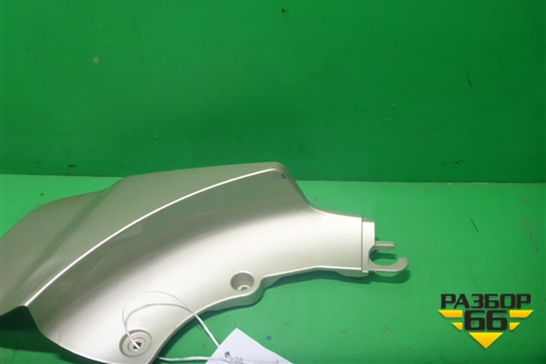 Накладка двери багажника нижняя правая (7680542010) для Toyota Rav-4 с 2006-2013г (Рав 4)