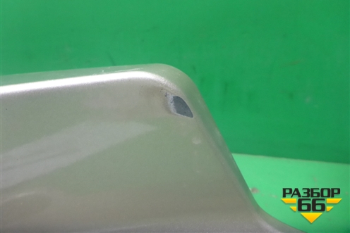 Накладка двери багажника нижняя правая (7680542010) для Toyota Rav-4 с 2006-2013г (Рав 4)