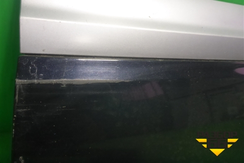 Накладка двери передней правой (4M0853960B) для Audi Q7 c 2015г (Ку 7)