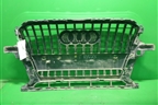 Решетка радиатора (после 2012г под парктроник) (8R0853651R) ( 8R0853651AB) для Audi Q5 c 2008-2017г (Ку 5)