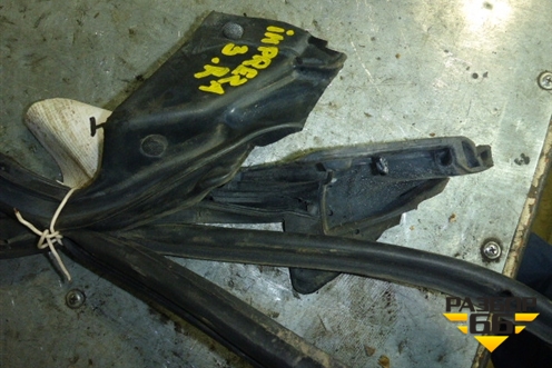 Уплотнитель двери (на дверь) для Subaru Impreza (GG-GD) с 2000-2007г (Импреза)