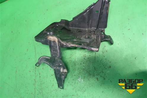 Площадка под аккумулятор (744100D010) для Toyota Yaris с 2005-2011г (Ярис)