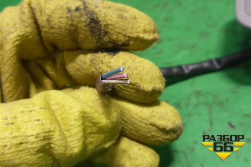 Плафон салонный центральный для Toyota Yaris с 2005-2011г (Ярис)