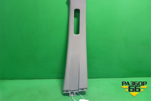 Обшивка стойки центральная верхняя правая (5-ти дверный кузов) (624110D060) для Toyota Yaris с 2005-2011г (Ярис)