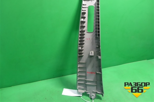 Обшивка стойки центральная верхняя правая (5-ти дверный кузов) (624110D060) для Toyota Yaris с 2005-2011г (Ярис)