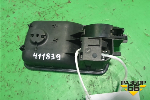 Ручка внутренняя двери передней левой (FVC500136) для Land Rover Discovery 3 с 2004-2009г (Дискавери)