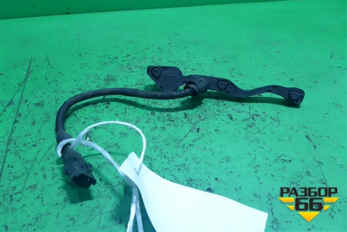 Провод свечей накаливания (левый 2.7л 276DT) для Land Rover Discovery 3 с 2004-2009г (Дискавери)