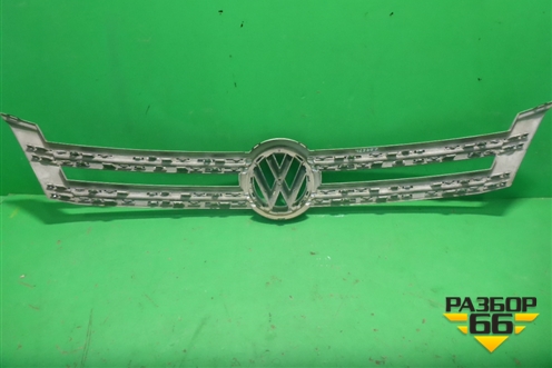 Накладка на решетку радиатора (в сборе) (5N0853655) для Volkswagen Tiguan с 2011-2016г (Тигуан)