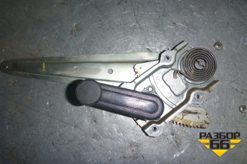 Стеклоподъёмник механический задний левый для Toyota Corolla (E15) с 2006-2013г (Королла 150)