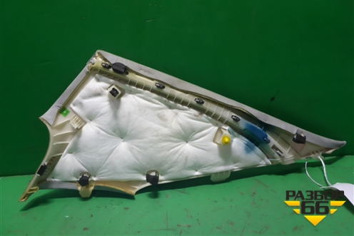 Обшивка стойки задняя верхняя левая (858503T050) для Kia Quoris с 2012г (Кворис)