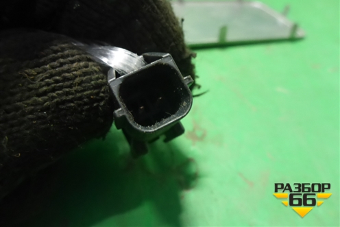 Накладка порога внутренняя переднего правого (хром с подсветкой) (12101100067) для Kia Quoris с 2012г (Кворис)