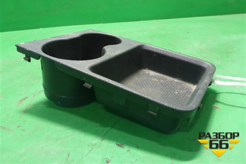 Подстаканник (5JA862531) для Skoda Rapid с 2013г (Рапид)