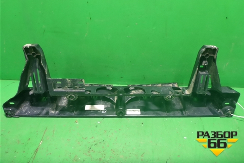 Кронштейн заднего бампера центральный (51127294391) для BMW X5 F15 с 2013г (Х5 Ф15)