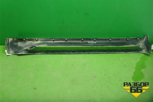 Накладка на порог наружная правая на подножку (5177360230) для Lexus LX-570 с 2015г (ЛХ)