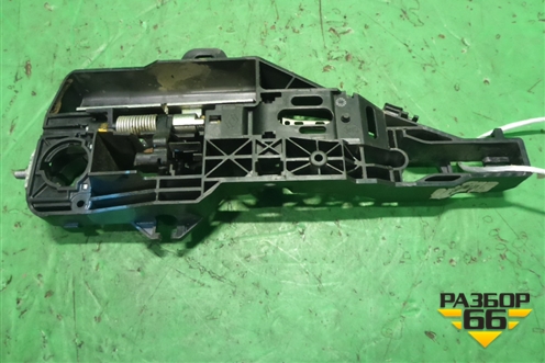 Кронштейн ручки наружной (передней правой) (806060282R) для Renault Kaptur с 2016г (Каптюр)