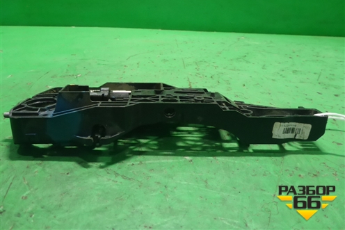 Кронштейн ручки наружной (передней правой) (806060282R) для Renault Kaptur с 2016г (Каптюр)