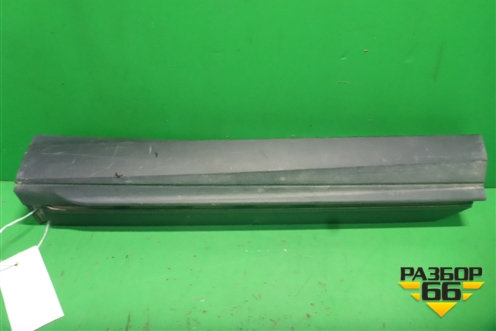 Накладка двери задней правой (7507548140) для Lexus RX 350 c 2015г (РХ)