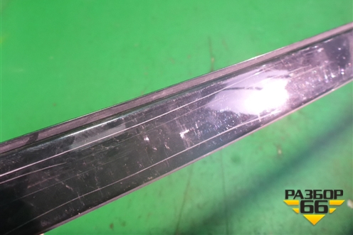 Молдинг крыши правый (51137240686) для BMW 1-серия F20/F21 с 2011г