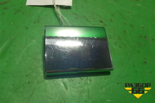 Заглушка в задний бампер (A1668851923) для Mercedes Benz ML-Klass W166 c 2011г (МЛ)