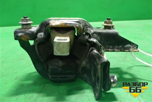 Опора КПП левая ( 1.2л CGP МКПП) (6Q0199555AR) для Seat Ibiza с 2008-2017г (Ибица)