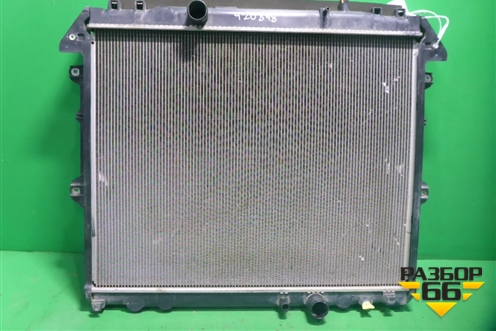 Радиатор охлаждения (МКПП) для Toyota Hilux с 2005-2015г (Хайлюкс)