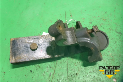 Кронштейн переднего стабилизатора  (правый) (9433234184) для Mercedes Benz TRUCK Axor 2 с 2004г (Аксор)