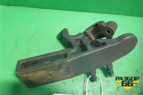 Кронштейн переднего стабилизатора  (правый) (9433234184) для Mercedes Benz TRUCK Axor 2 с 2004г (Аксор)