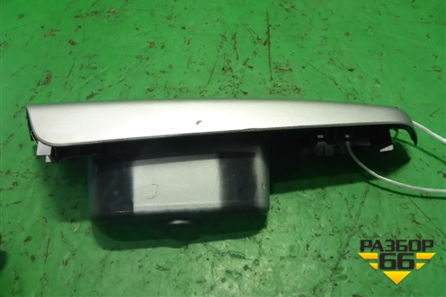 Накладка двери задней левой (на обшивку) (935801C010) для Hyundai Getz с 2002г (Гетц)