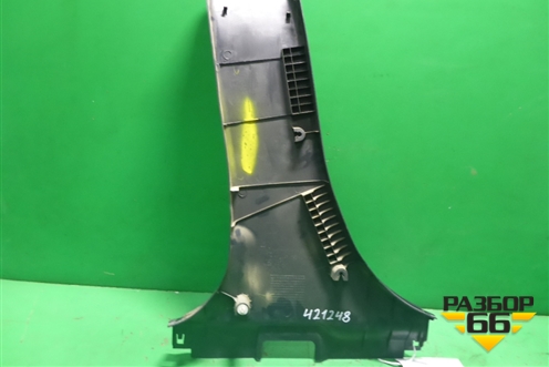 Обшивка стойки центральная нижняя правая (7211A056) для Mitsubishi Lancer-X с 2007г (Лансер)