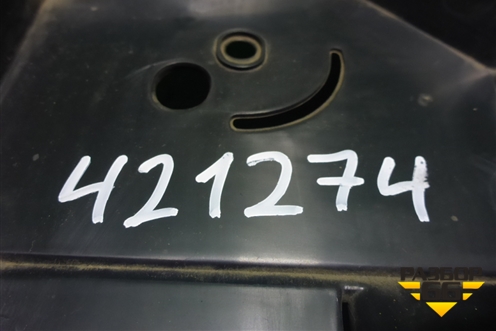 Накладка на торпедо (правая под бардачком) (8006A064) для Mitsubishi Lancer-X с 2007г (Лансер)