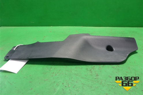 Накладка внутренняя (на консоль правая) (8011A211) для Mitsubishi Lancer-X с 2007г (Лансер)