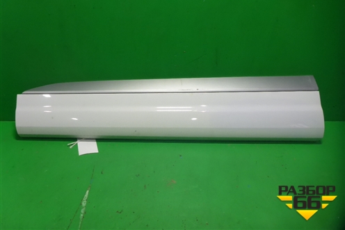 Накладка двери передней левой (4M0853959F) для Audi Q7 c 2015г (Ку 7)