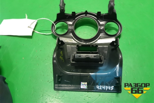 Накладка на торпедо (на климат до 2018г) (DN1B18D422FA3YYW) для Ford EcoSport с 2014г (Экоспорт)