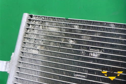 Радиатор кондиционера (6G9119710BE) для Land Rover Freelander 2 с 2007г (Фрилендер)